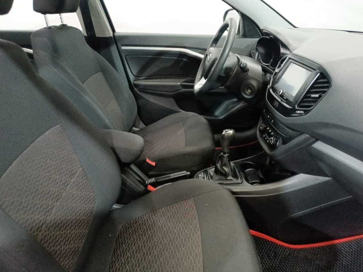 Лада (ВАЗ) Веста б/у, 2019, Механическая. Фото: #9