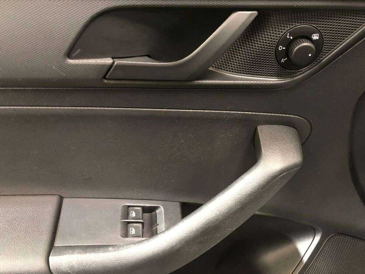 Шкода Рапид б/у, 2015, Механическая. Фото: #17