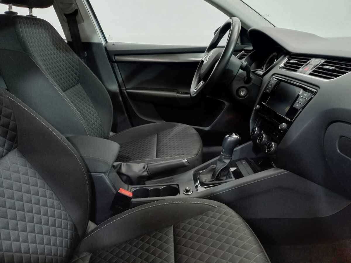 Шкода Октавия б/у, 2018, Автоматическая. Фото: #9