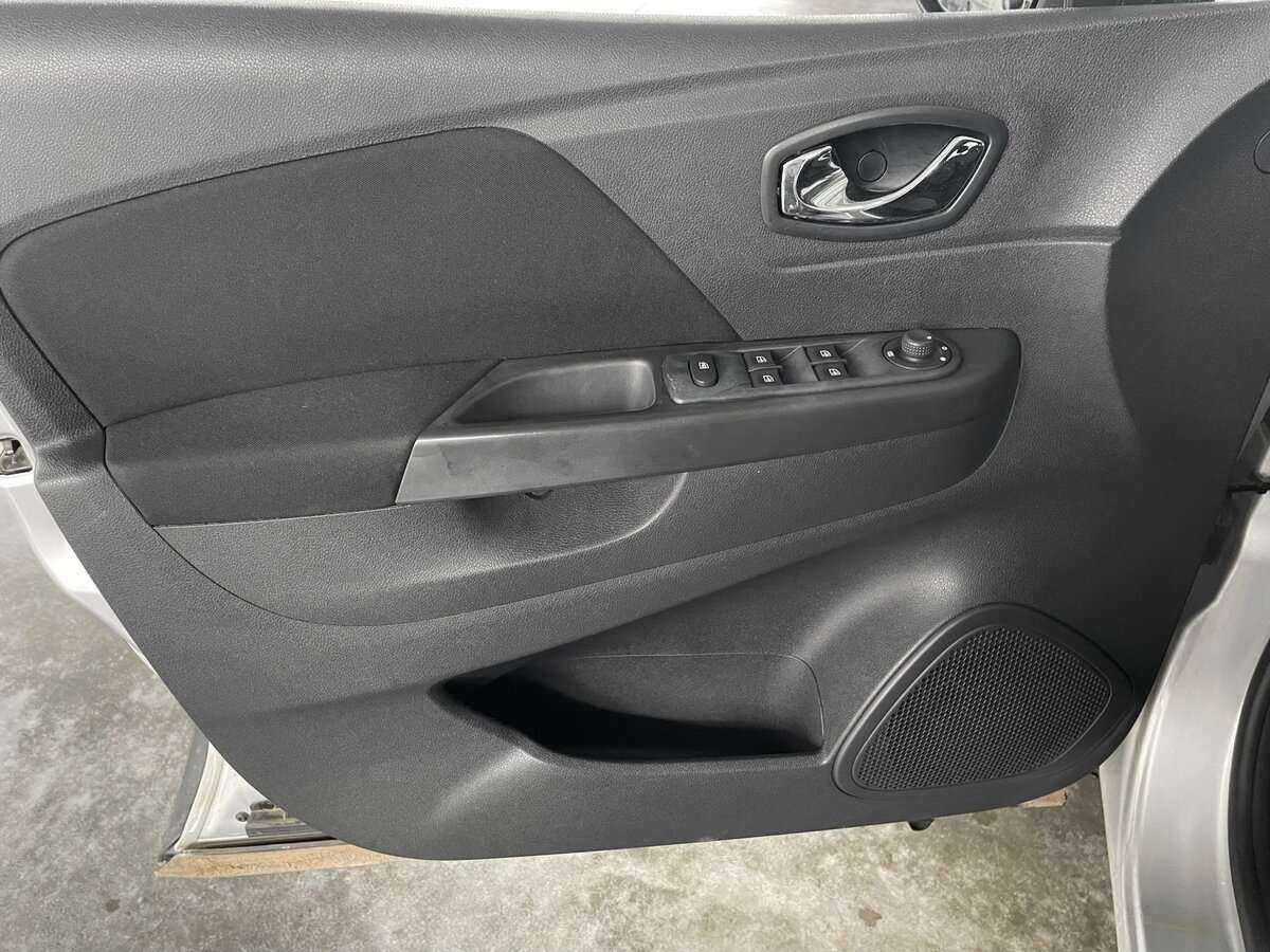 Рено Каптюр б/у, 2016, Механическая. Фото: #19