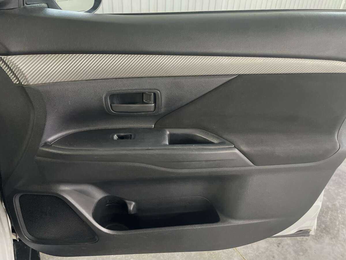 Митсубиши Оутлэндер б/у, 2013, Вариатор. Фото: #18