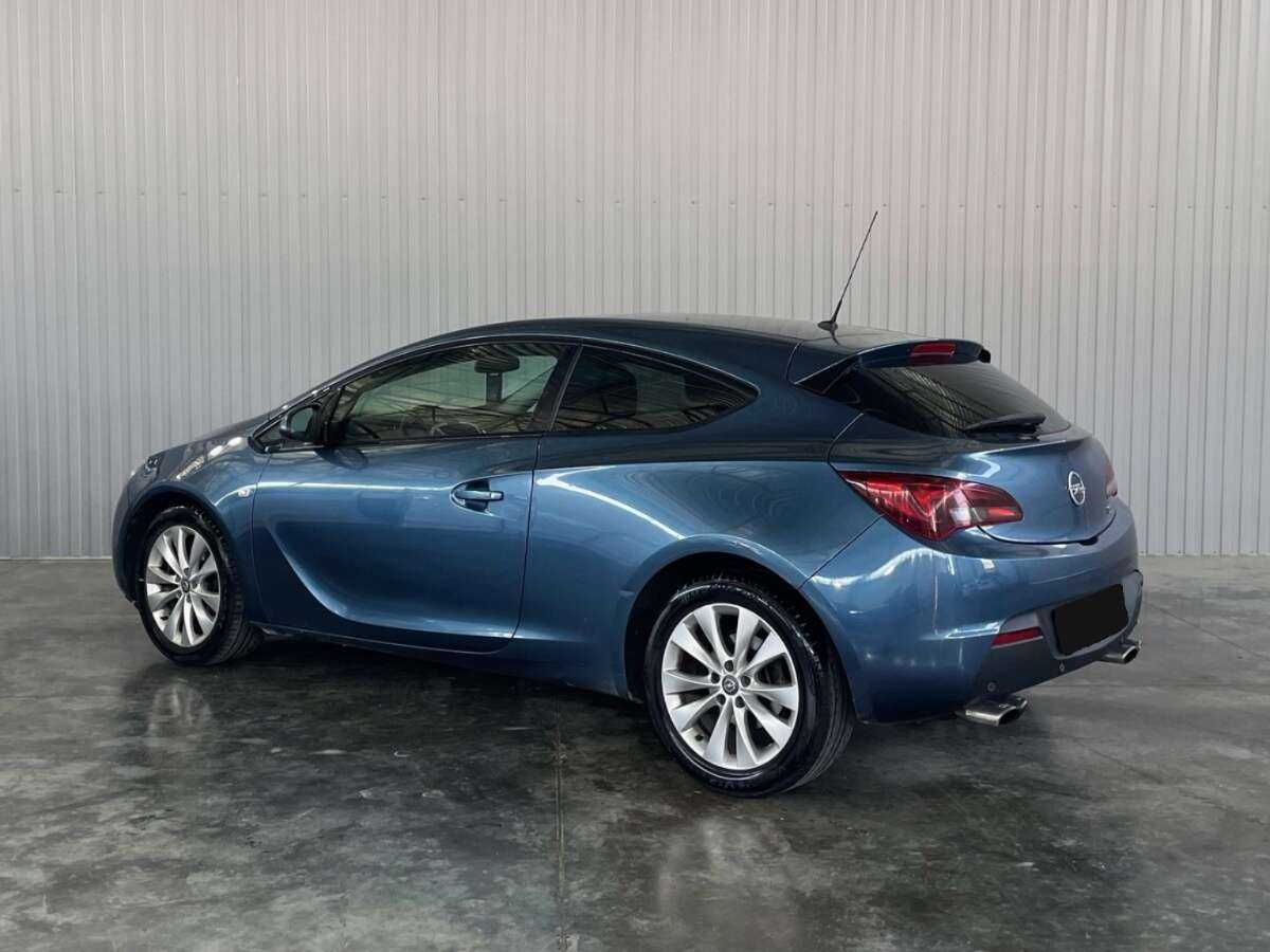 Опель Астра б/у, 2014, Механическая. Фото: #6