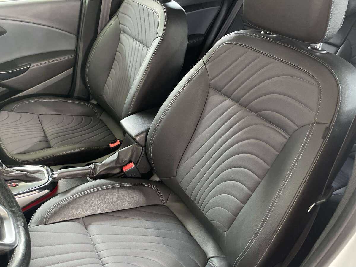 Опель Астра б/у, 2014, Автоматическая. Фото: #11