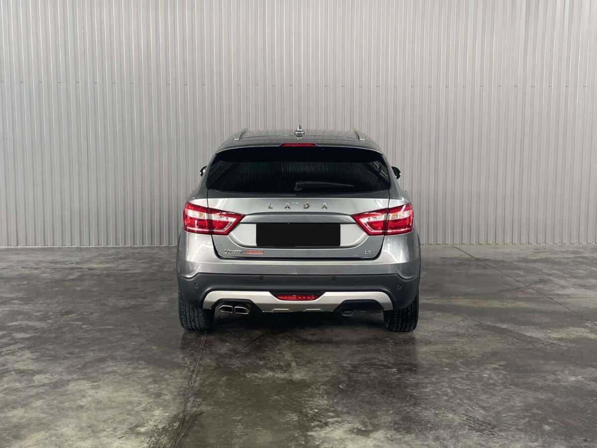 Лада (ВАЗ) Веста б/у, 2018, Механическая. Фото: #5