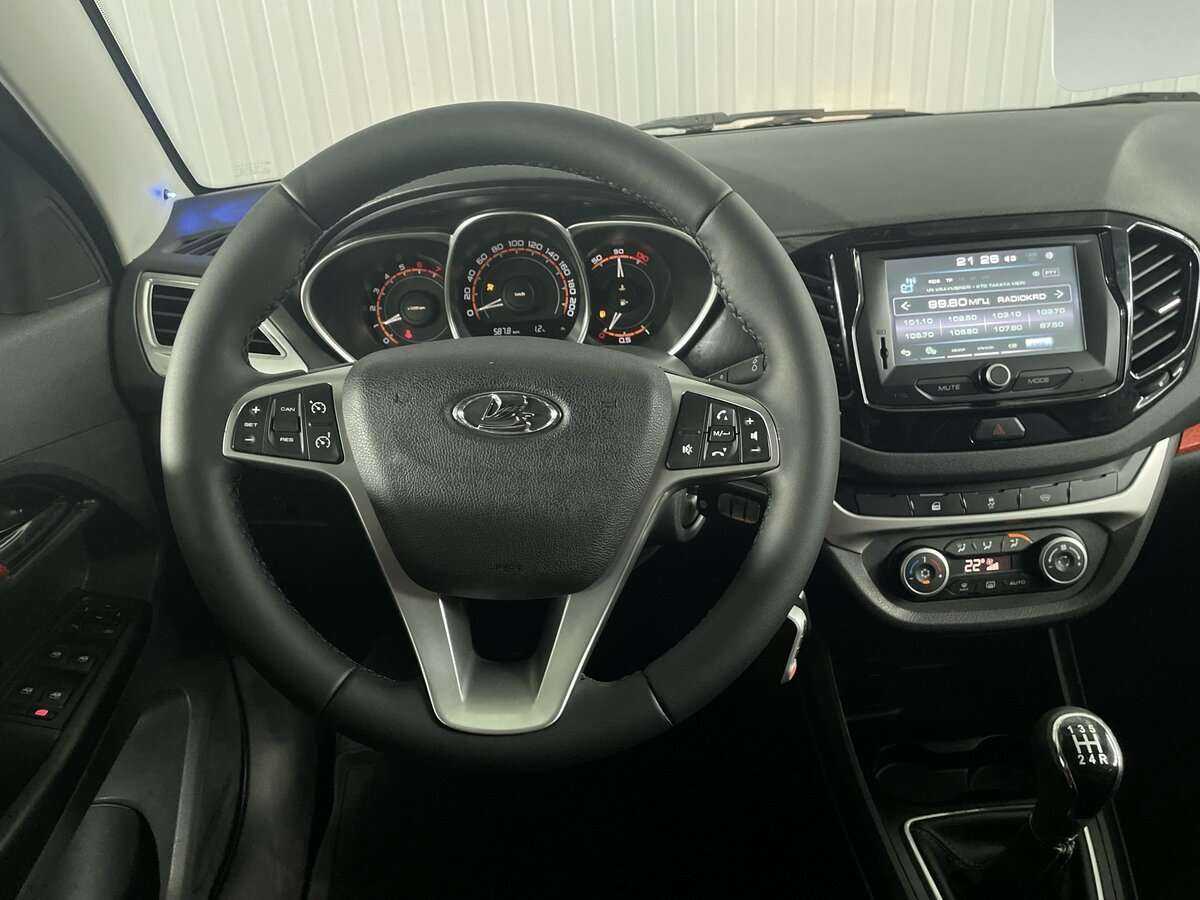 Лада (ВАЗ) Веста б/у, 2018, Механическая. Фото: #9