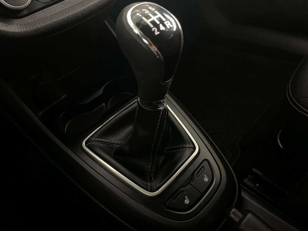 Лада (ВАЗ) Веста б/у, 2018, Механическая. Фото: #15