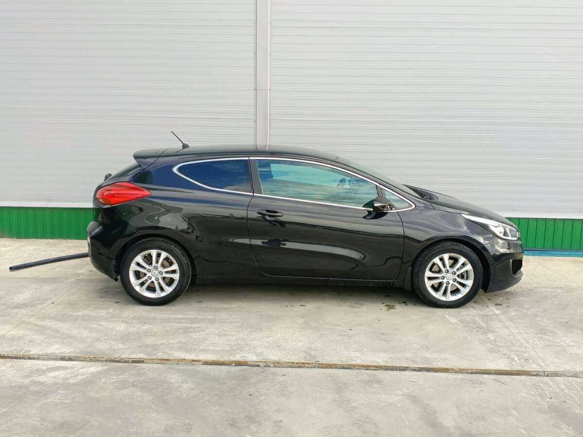 Киа Сид б/у, 2015, Автоматическая. Фото: #3