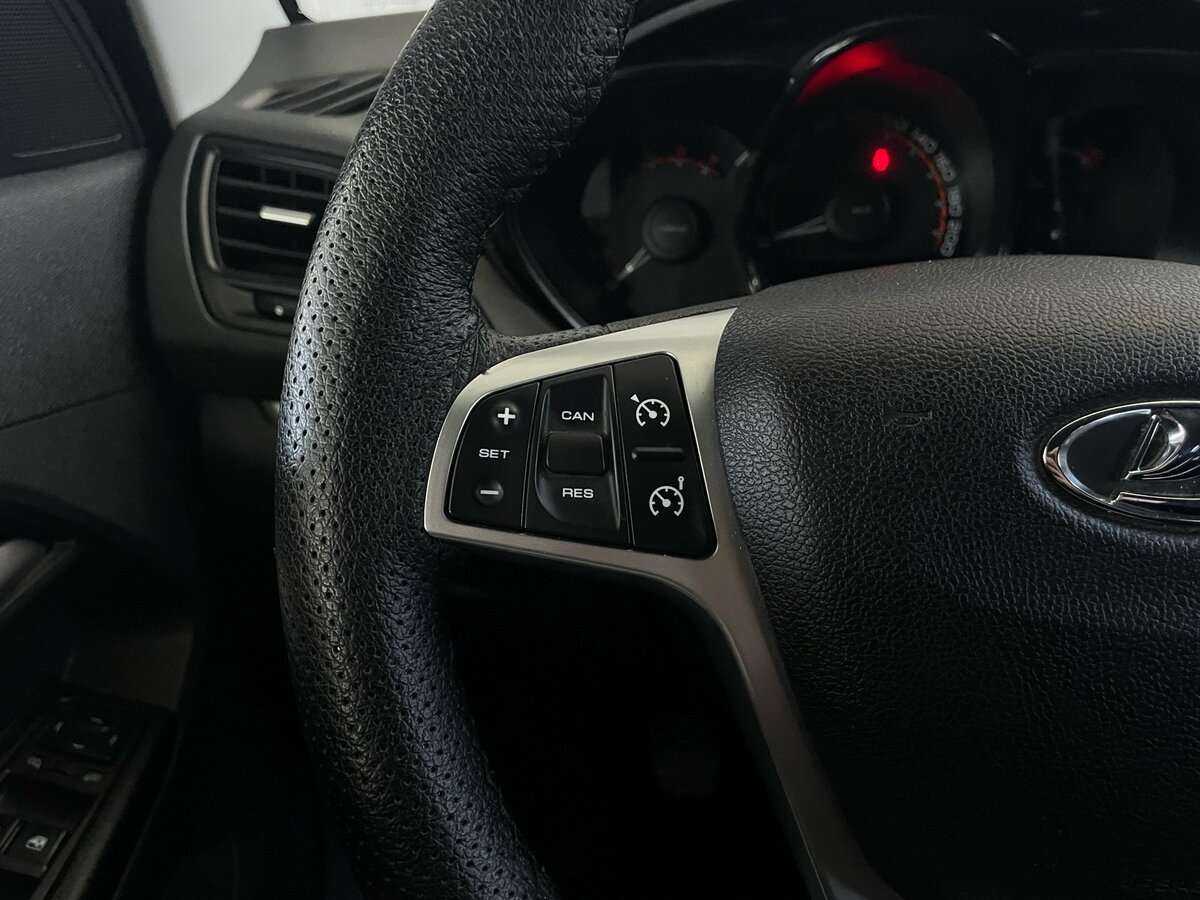 Лада (ВАЗ) Веста б/у, 2018, Механическая. Фото: #10