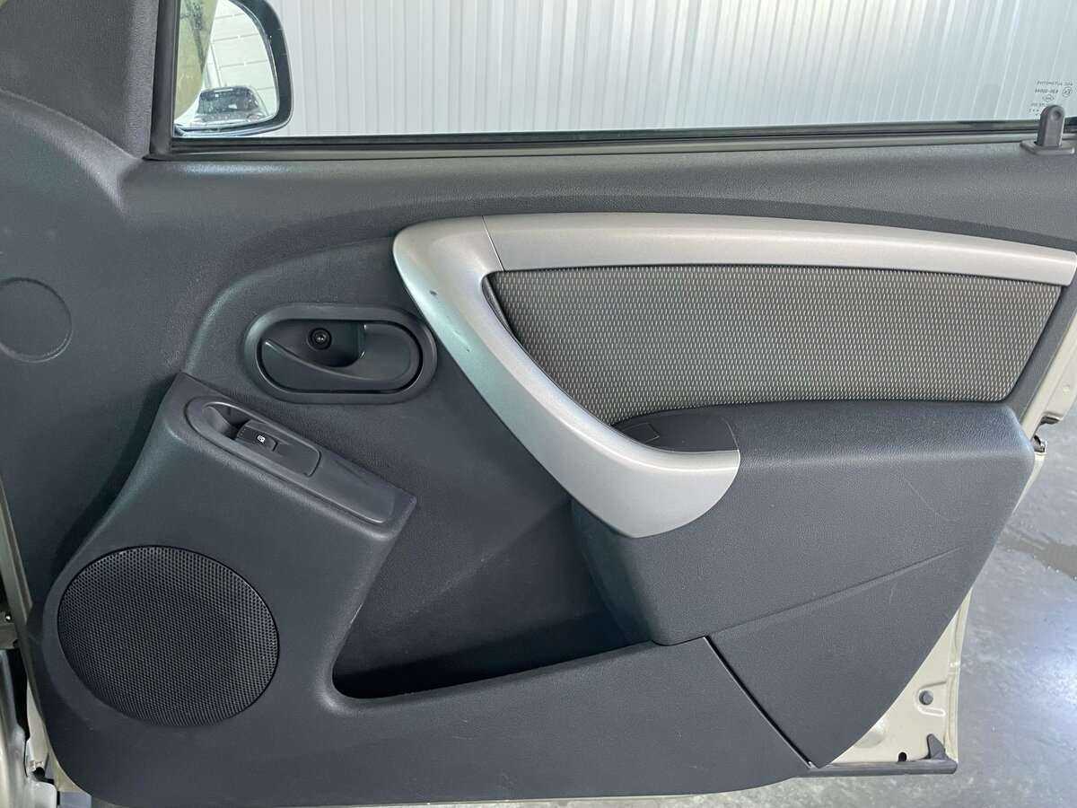 Рено Дастер б/у, 2013, Механическая. Фото: #17