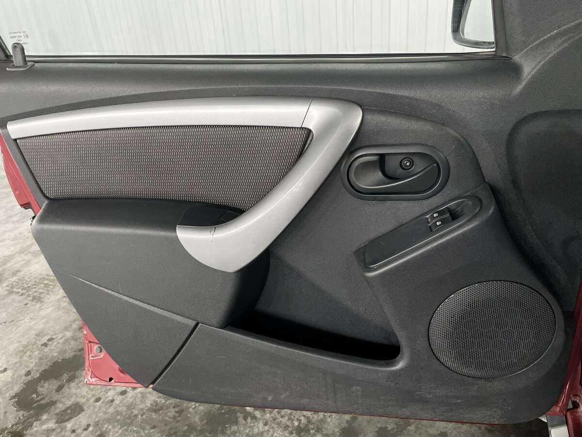 Рено Дастер б/у, 2012, Автоматическая. Фото: #16