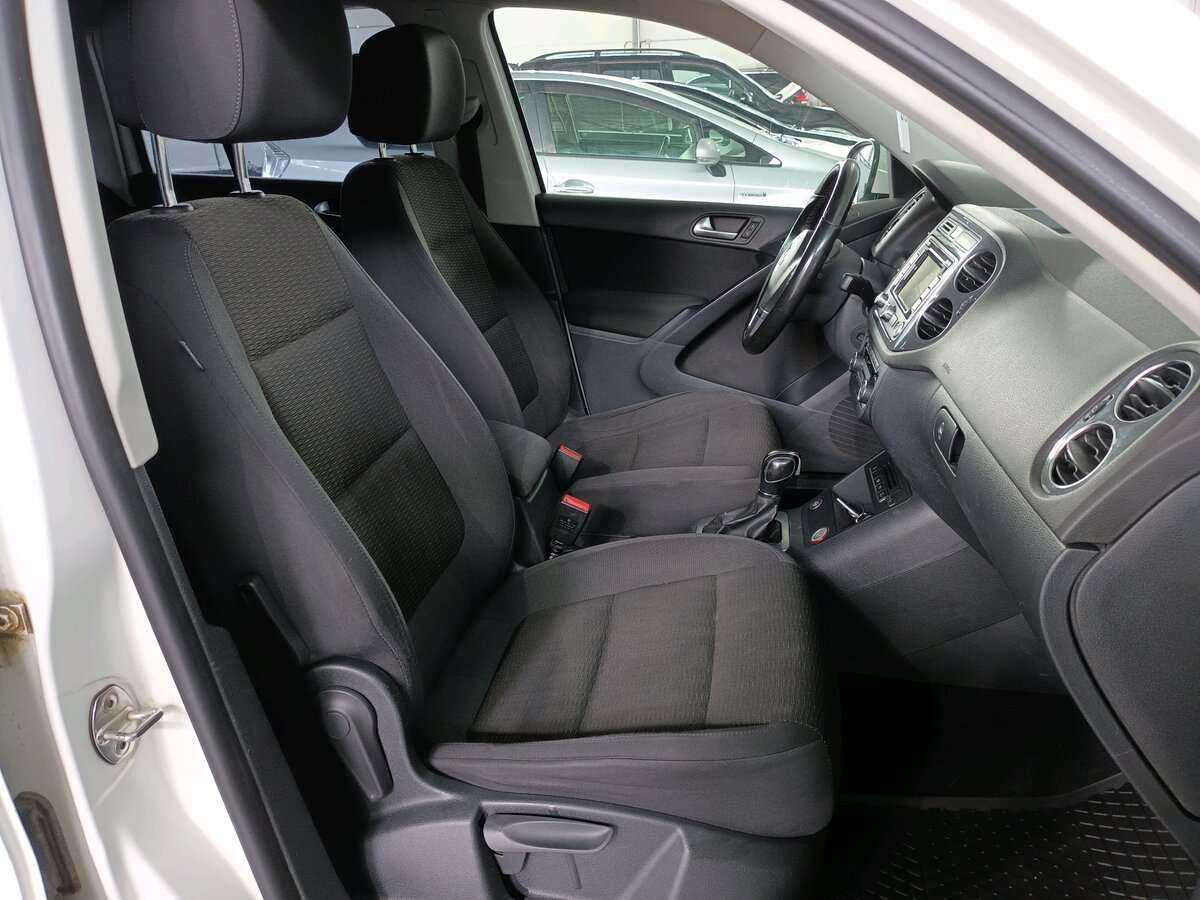 Фольксваген Тигуан б/у, 2013, Автоматическая. Фото: #14