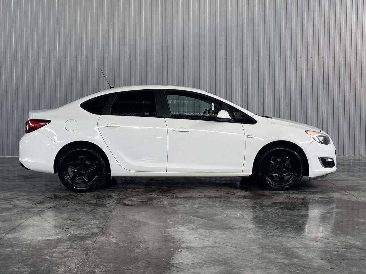 Опель Астра б/у, 2013, Автоматическая. Фото: #3