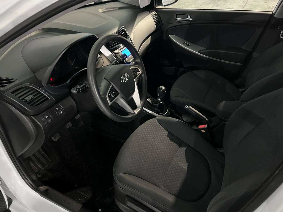 Хендай Солярис б/у, 2014, Механическая. Фото: #9