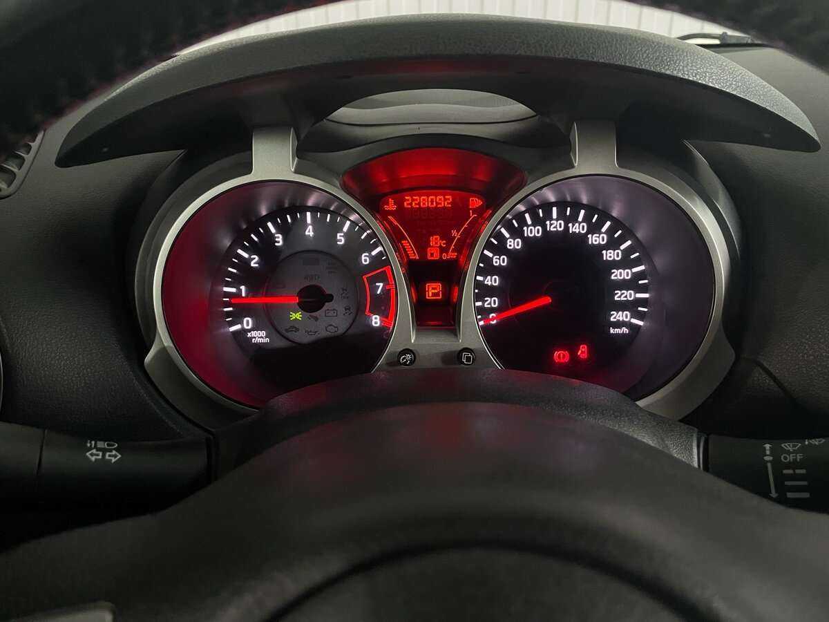 Ниссан Жук б/у, 2012, Вариатор. Фото: #10