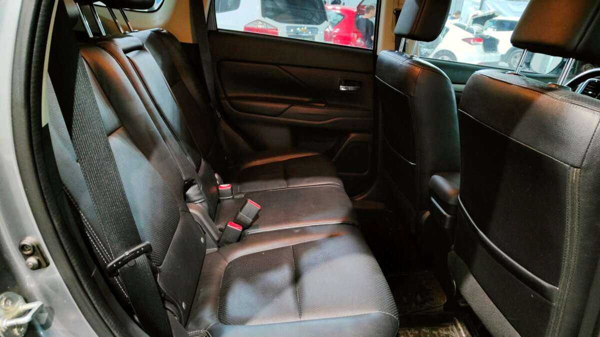 Митсубиши Оутлэндер б/у, 2012, Вариатор. Фото: #17