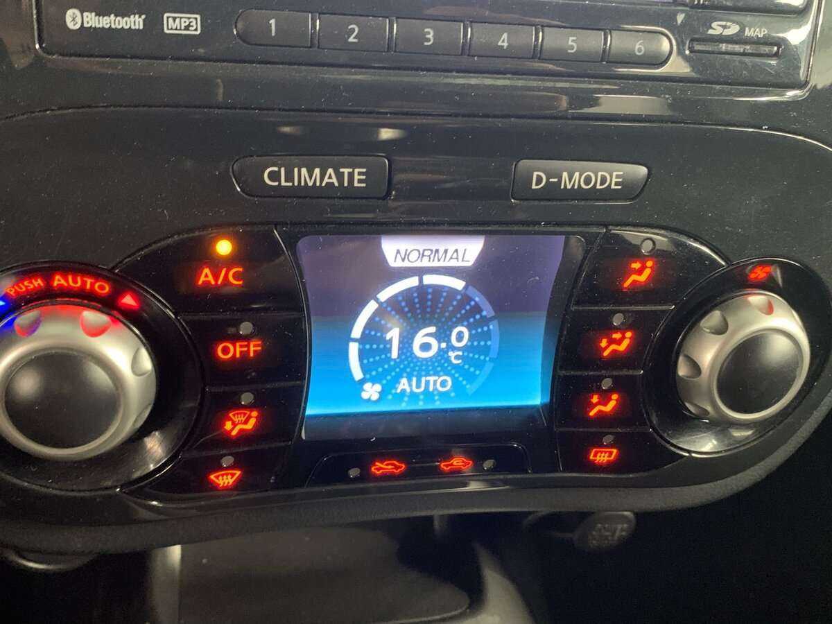 Ниссан Жук б/у, 2012, Вариатор. Фото: #16