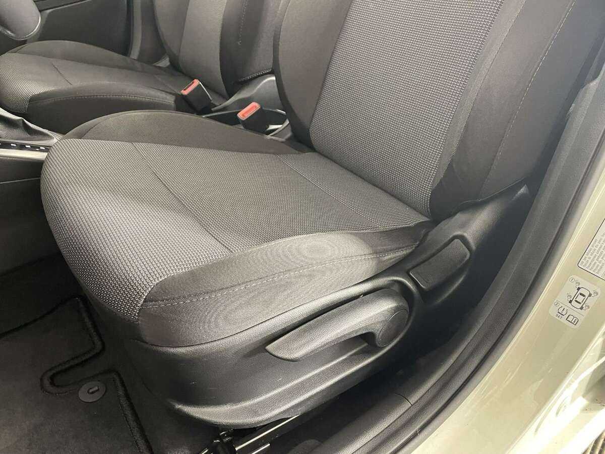 Хендай Солярис б/у, 2018, Автоматическая. Фото: #9