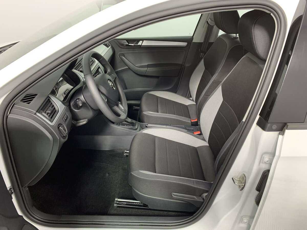 Шкода Рапид б/у, 2019, Автоматическая. Фото: #13