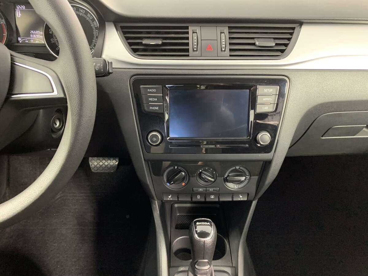 Шкода Рапид б/у, 2019, Автоматическая. Фото: #11