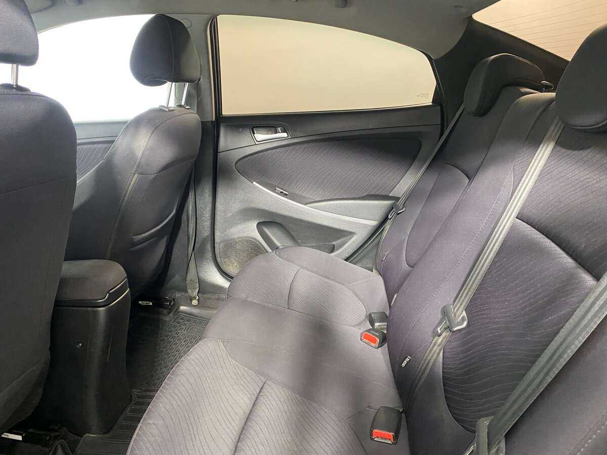 Хендай Солярис б/у, 2015, Автоматическая. Фото: #9