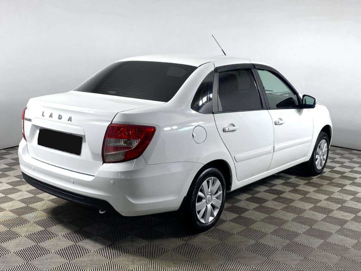 Лада (ВАЗ) Гранта б/у, 2022, Механическая. Фото: #4