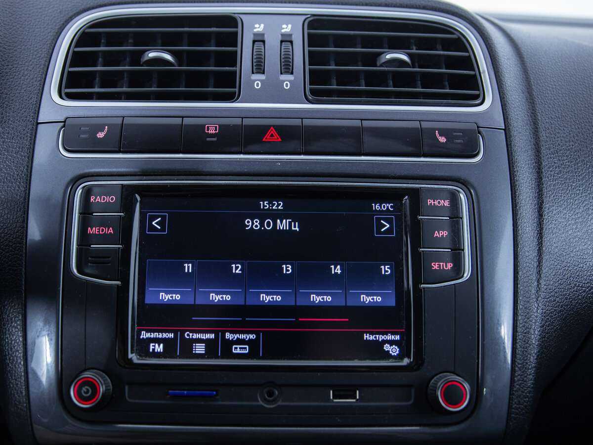 Фольксваген Поло б/у, 2019, Механическая. Фото: #16