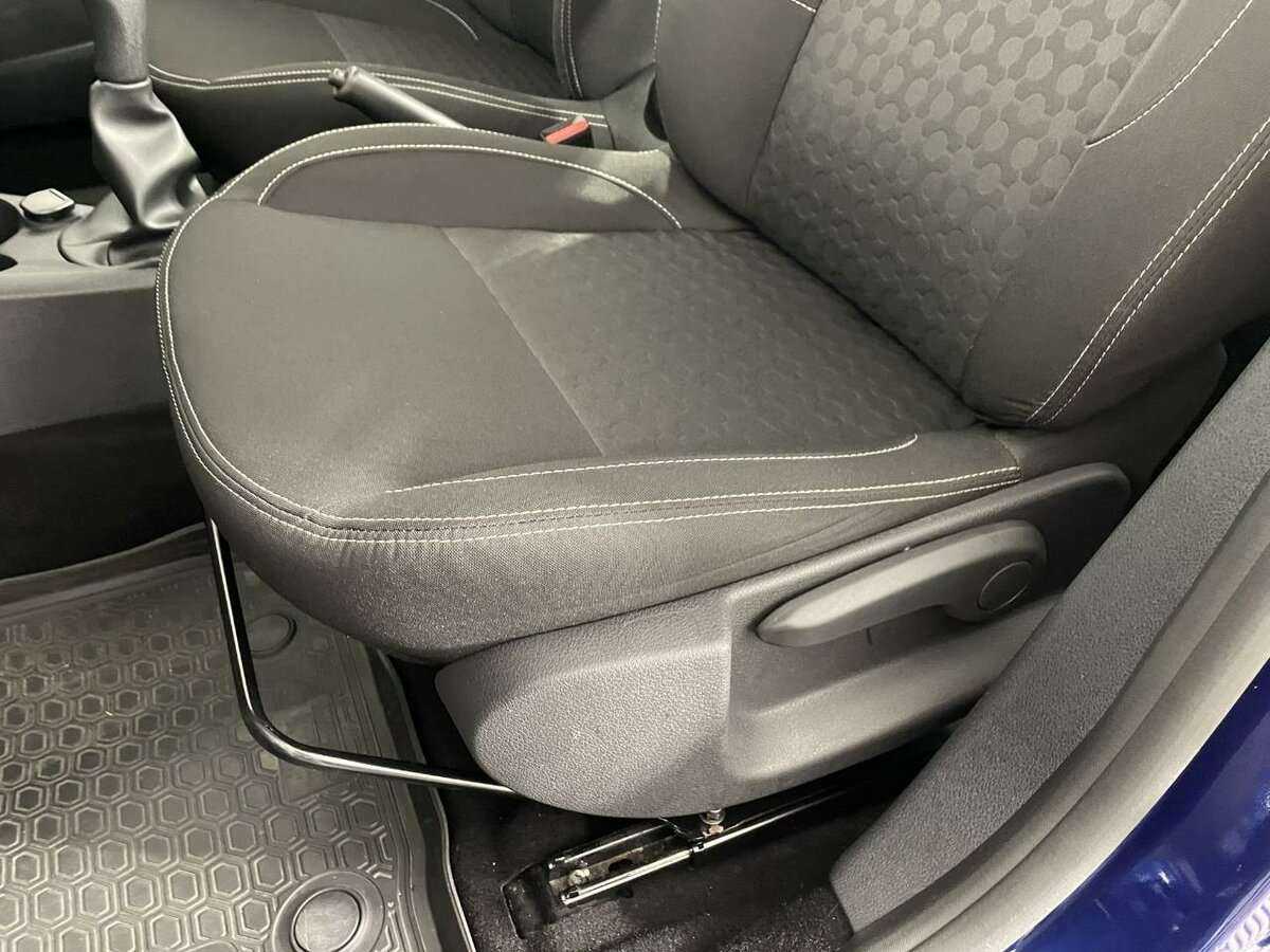 Рено Логан б/у, 2016, Механическая. Фото: #9