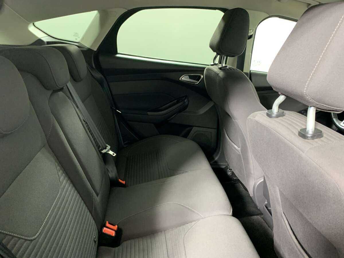 Форд Фокус б/у, 2016, Автоматическая. Фото: #17