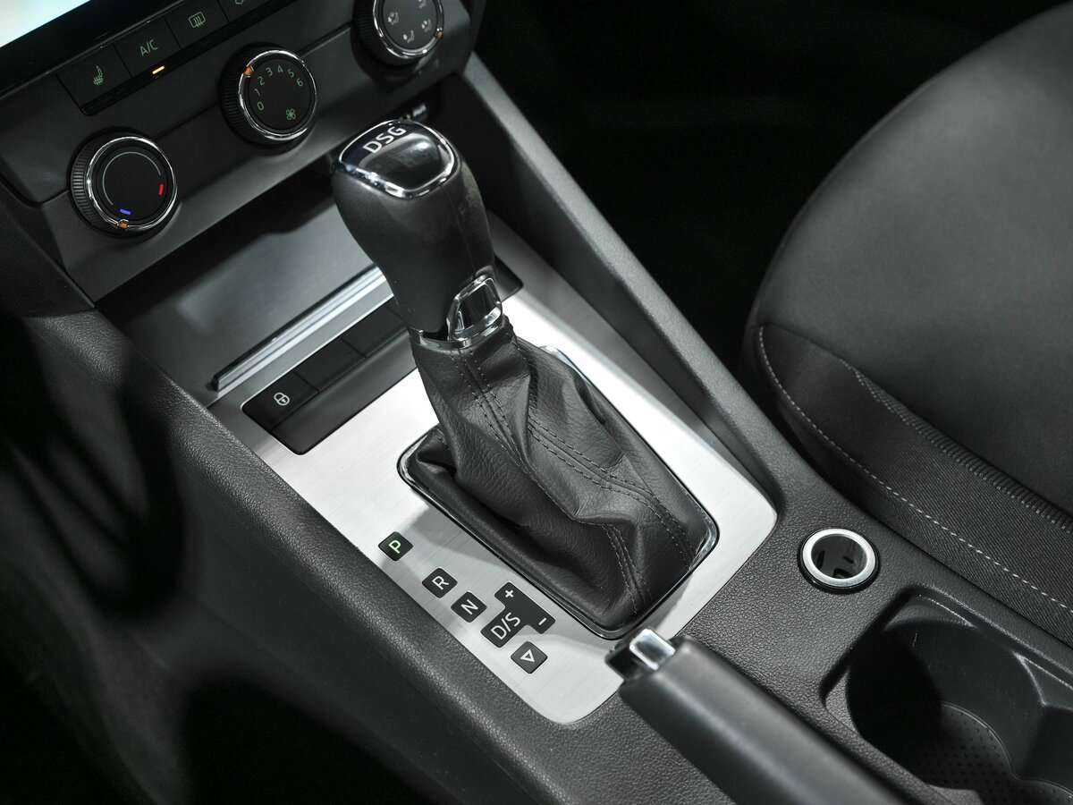 Шкода Октавия б/у, 2017, Роботизированная. Фото: #10