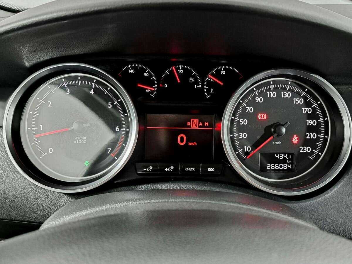 Пежо 508 б/у, 2012, Роботизированная. Фото: #9