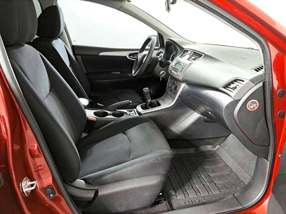 Ниссан Тиида б/у, 2015, Механическая. Фото: #8