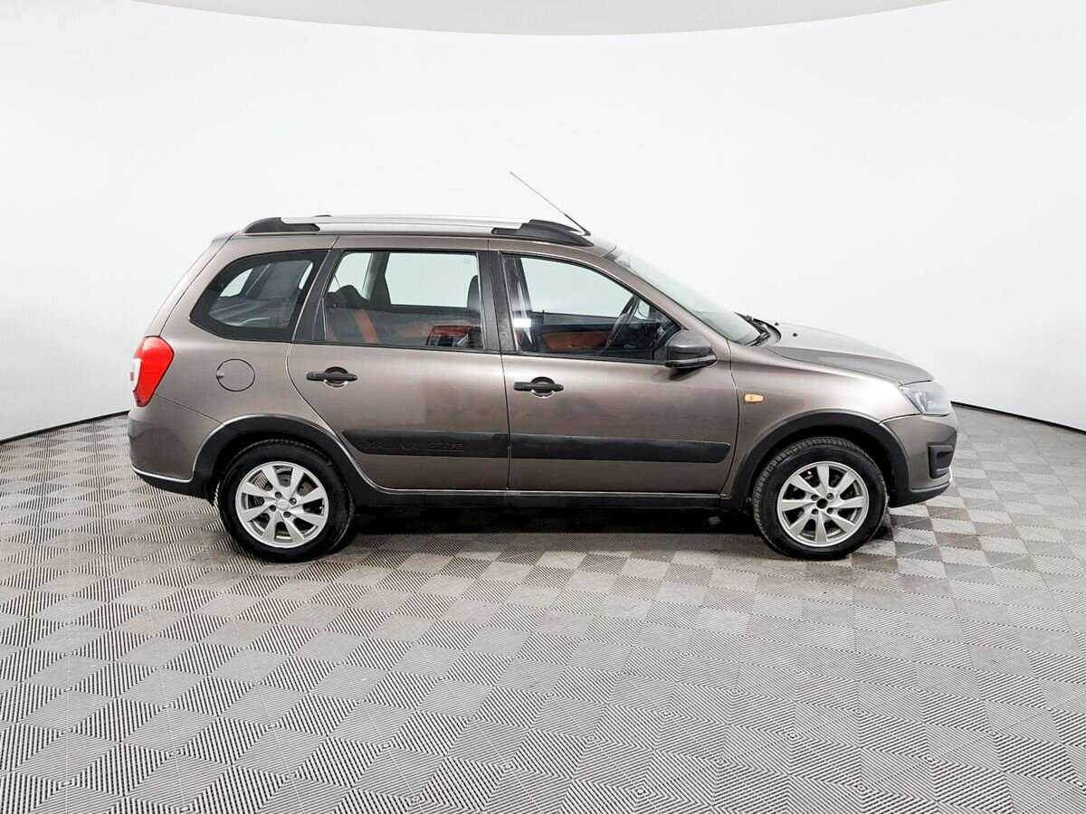 Лада (ВАЗ) Калина б/у, 2016, Механическая. Фото: #3