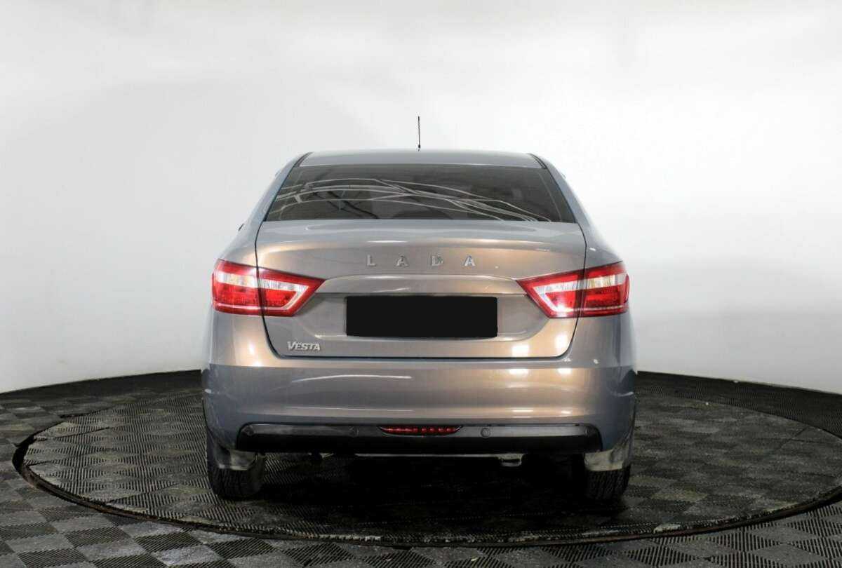 Лада (ВАЗ) Веста б/у, 2017, Механическая. Фото: #5