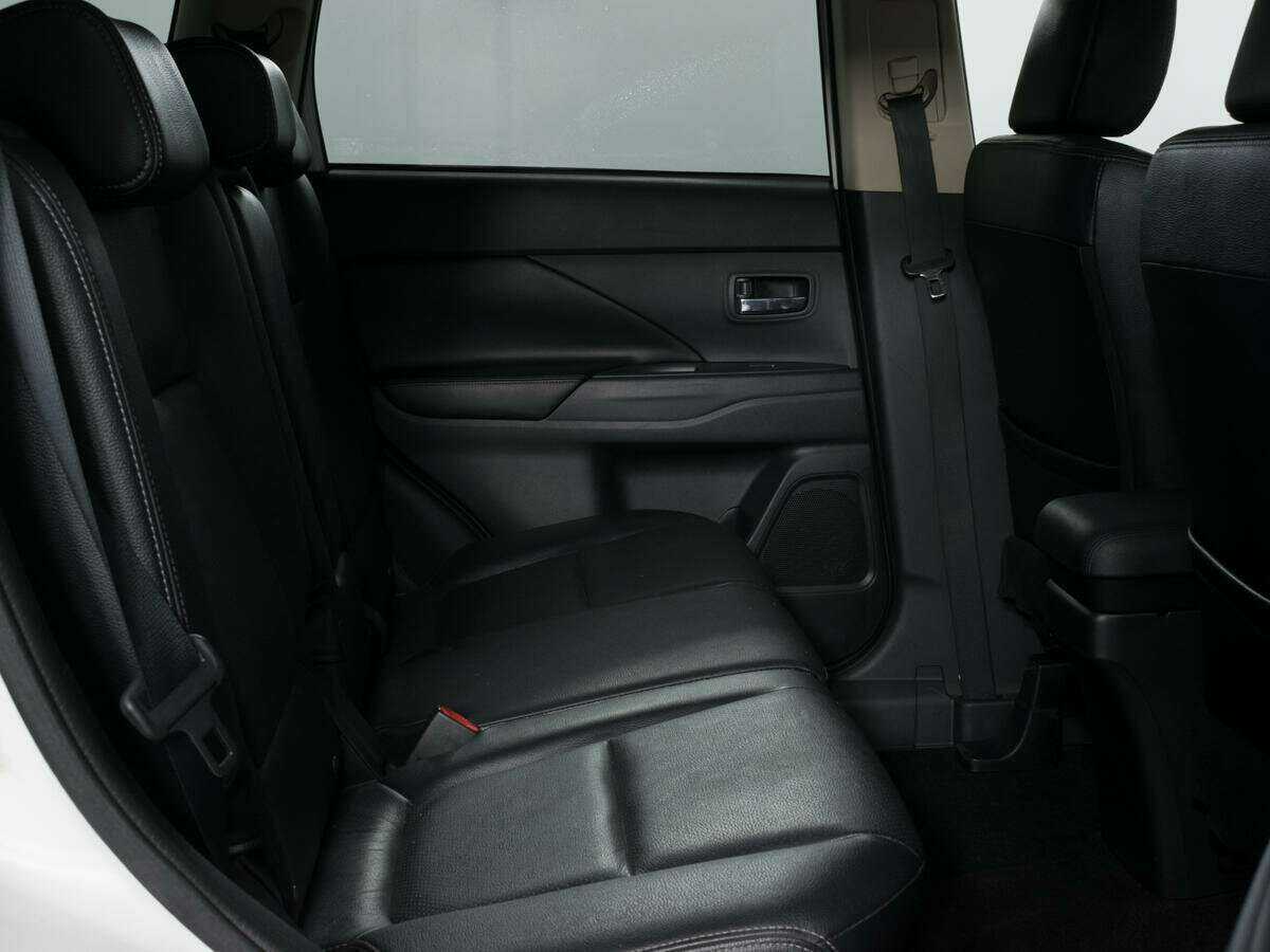 Митсубиши Оутлэндер б/у, 2012, Вариатор. Фото: #11