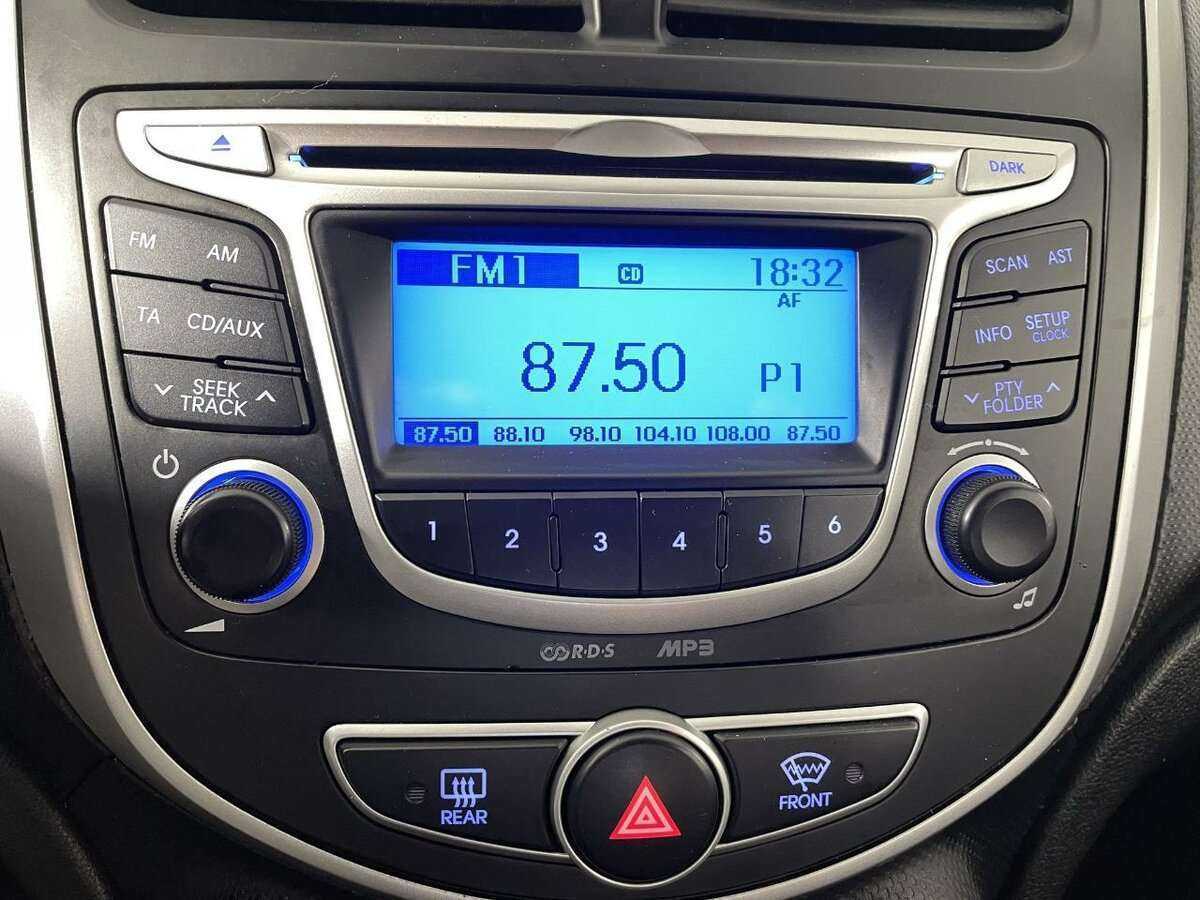 Хендай Солярис б/у, 2014, Механическая. Фото: #11