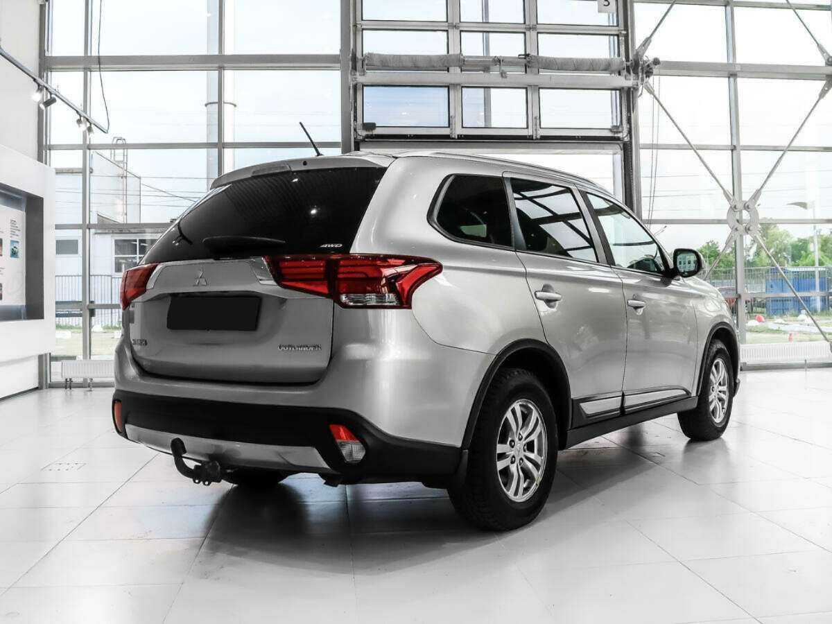 Митсубиши Оутлэндер б/у, 2016, Вариатор. Фото: #4