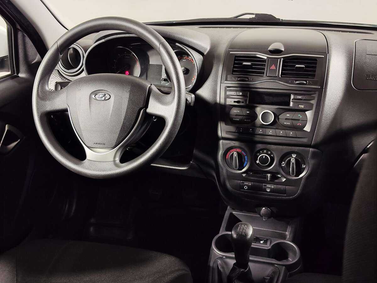 Лада (ВАЗ) Гранта б/у, 2019, Механическая. Фото: #11