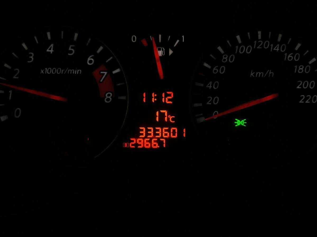 Ниссан Ноут б/у, 2013, Механическая. Фото: #13