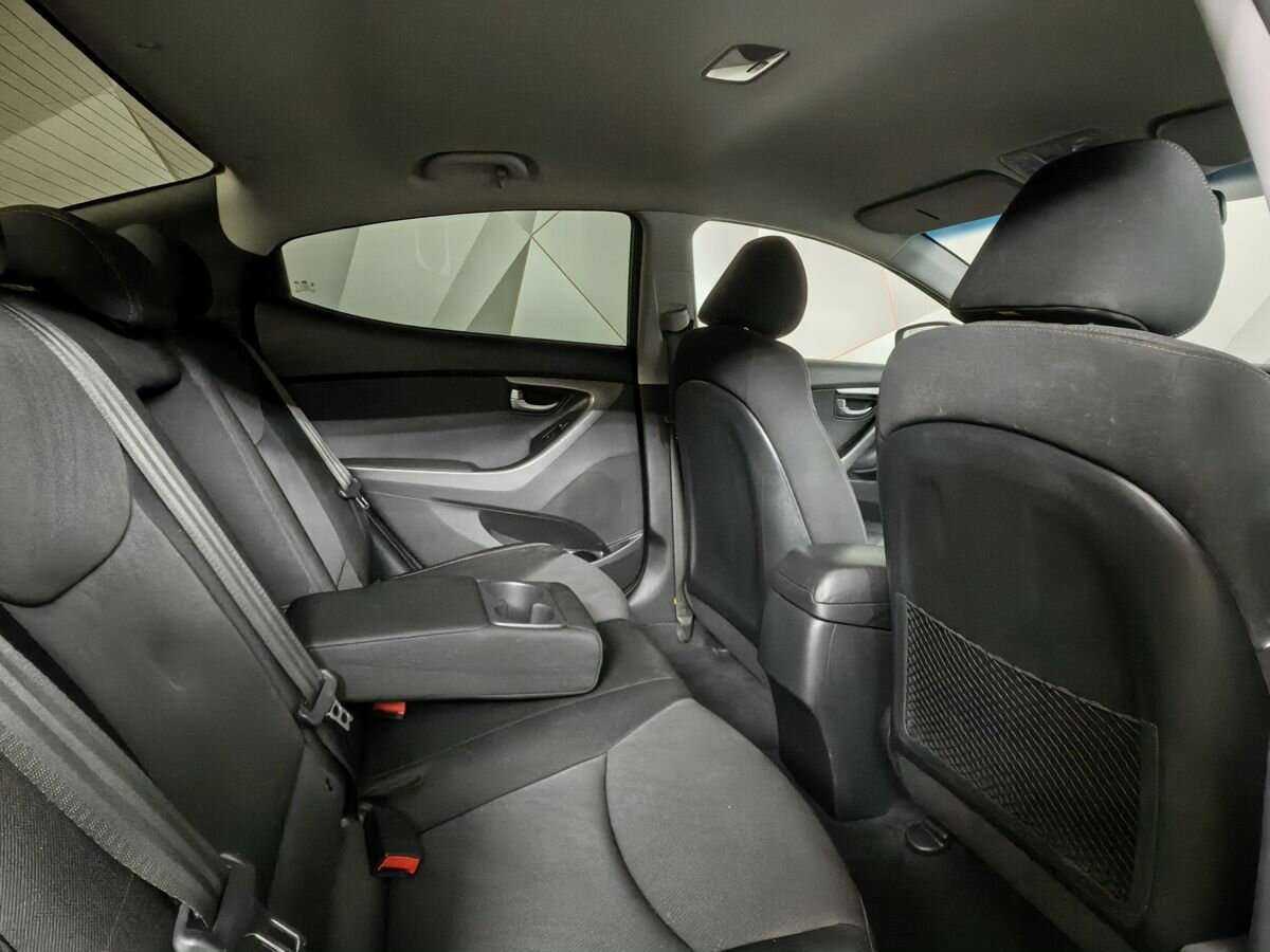 Хендай Елантра б/у, 2015, Автоматическая. Фото: #11