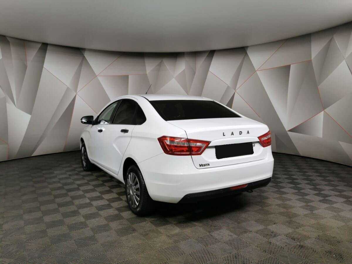Лада (ВАЗ) Веста б/у, 2017, Механическая. Фото: #3