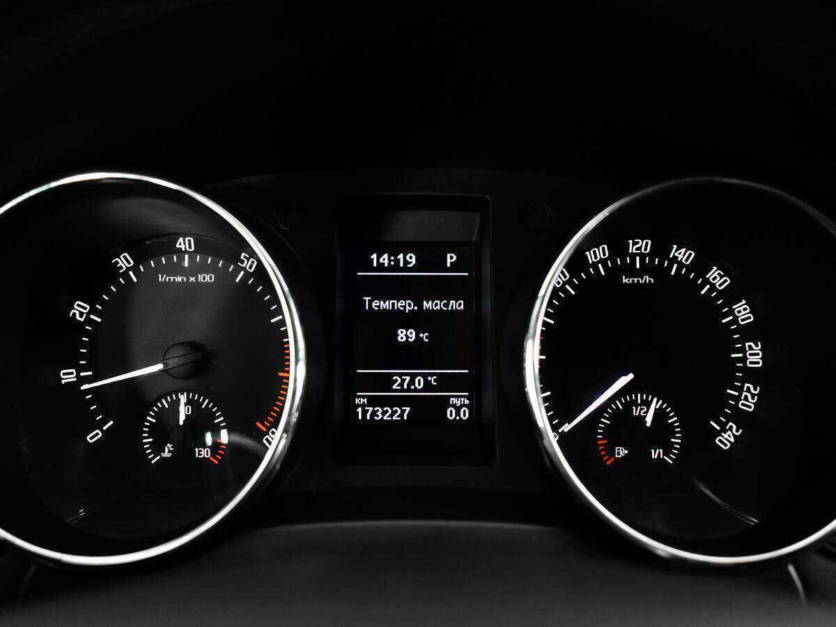 Шкода Йети б/у, 2016, Роботизированная. Фото: #10