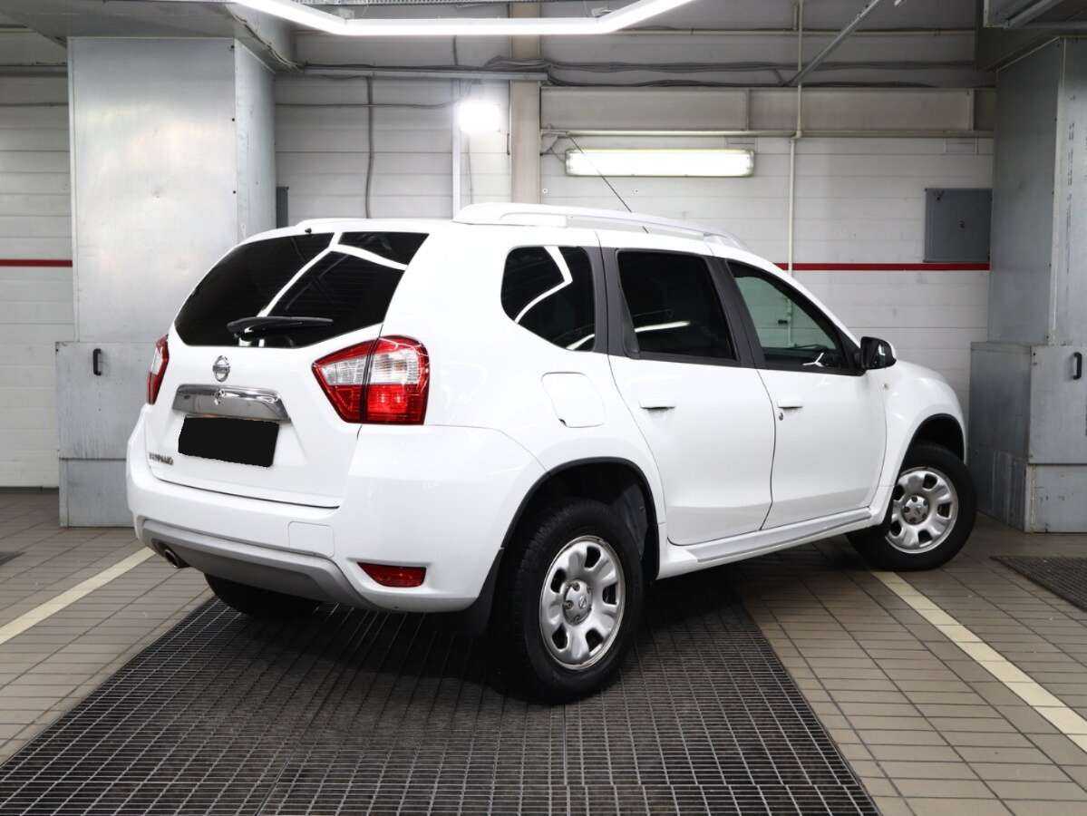 Ниссан Террано б/у, 2016, Автоматическая. Фото: #3