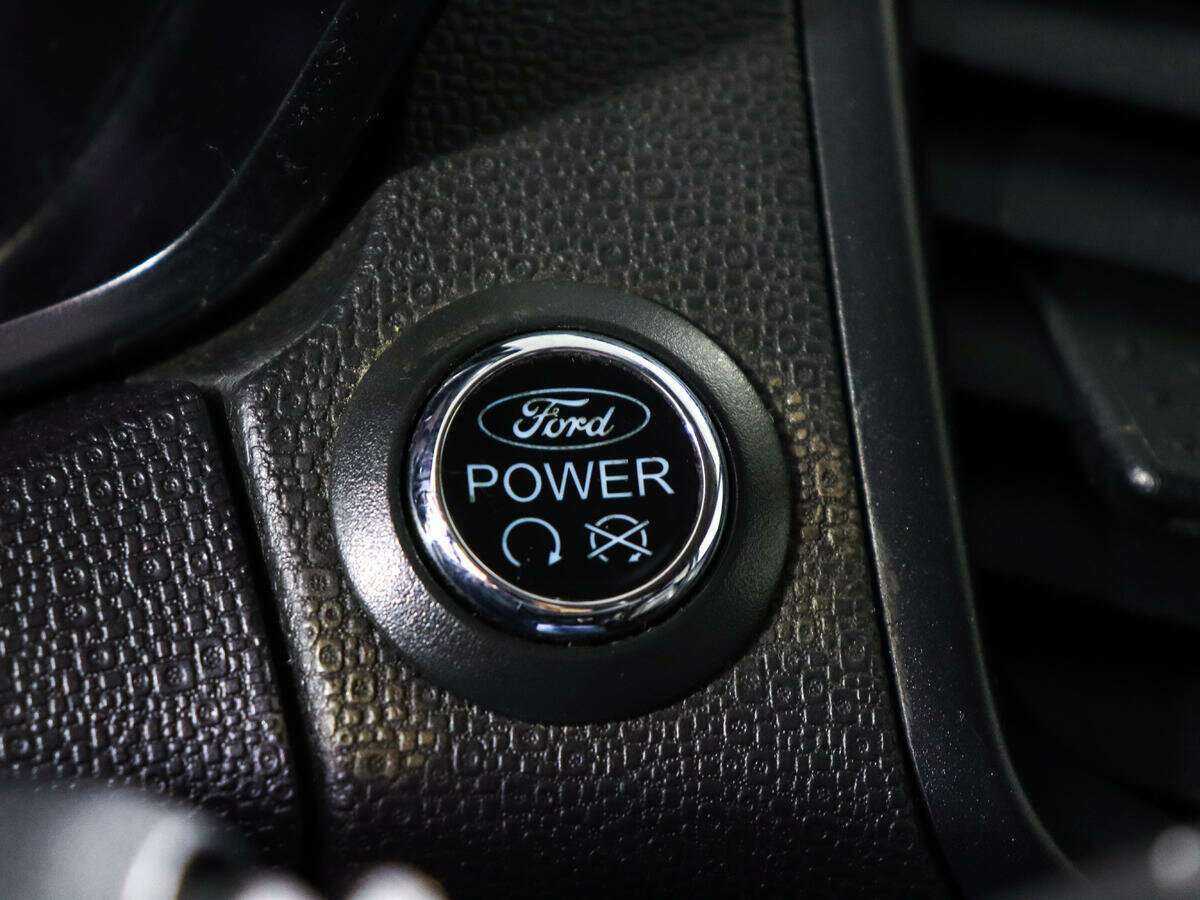 Форд ЭкоСпорт б/у, 2015, Роботизированная. Фото: #14