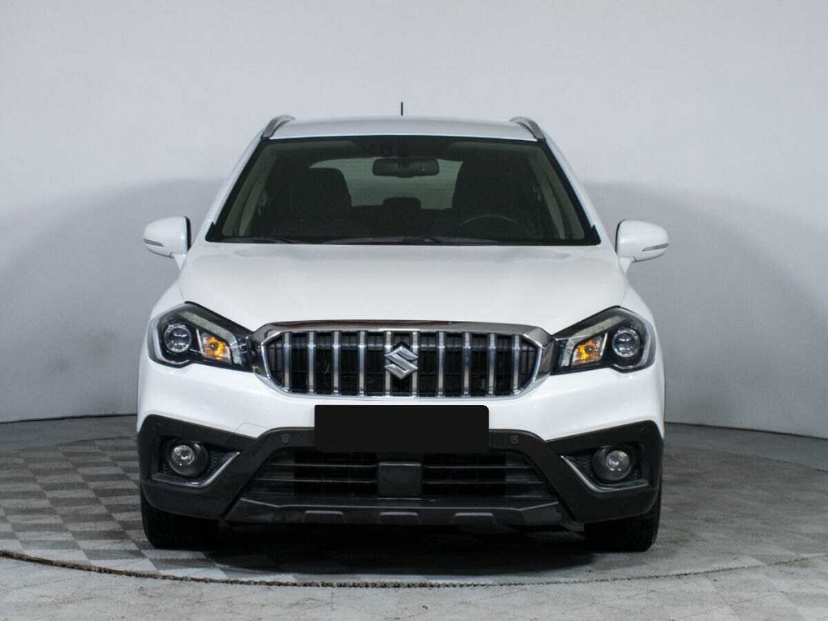 Сузуки С-Икс4 б/у, 2018, Автоматическая. Фото: #1