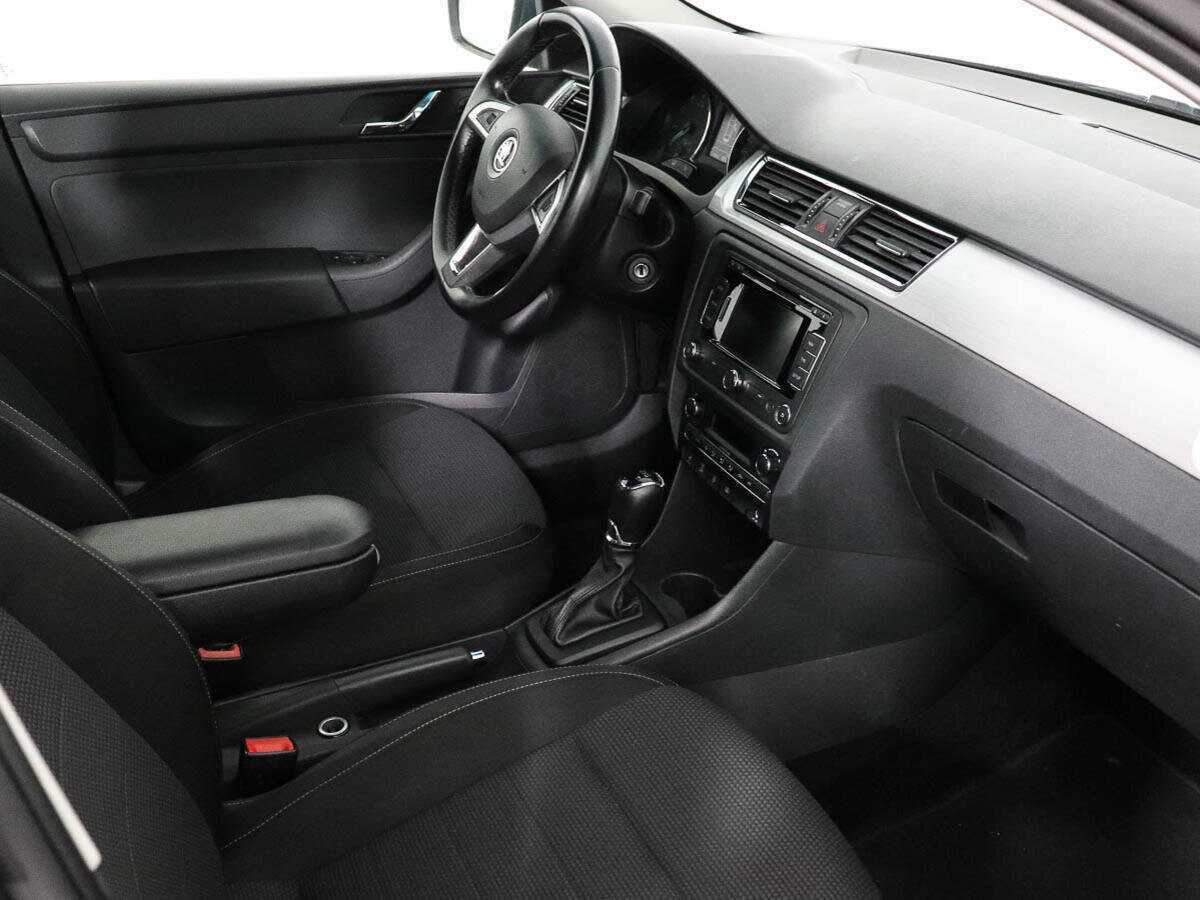 Шкода Рапид б/у, 2014, Роботизированная. Фото: #6