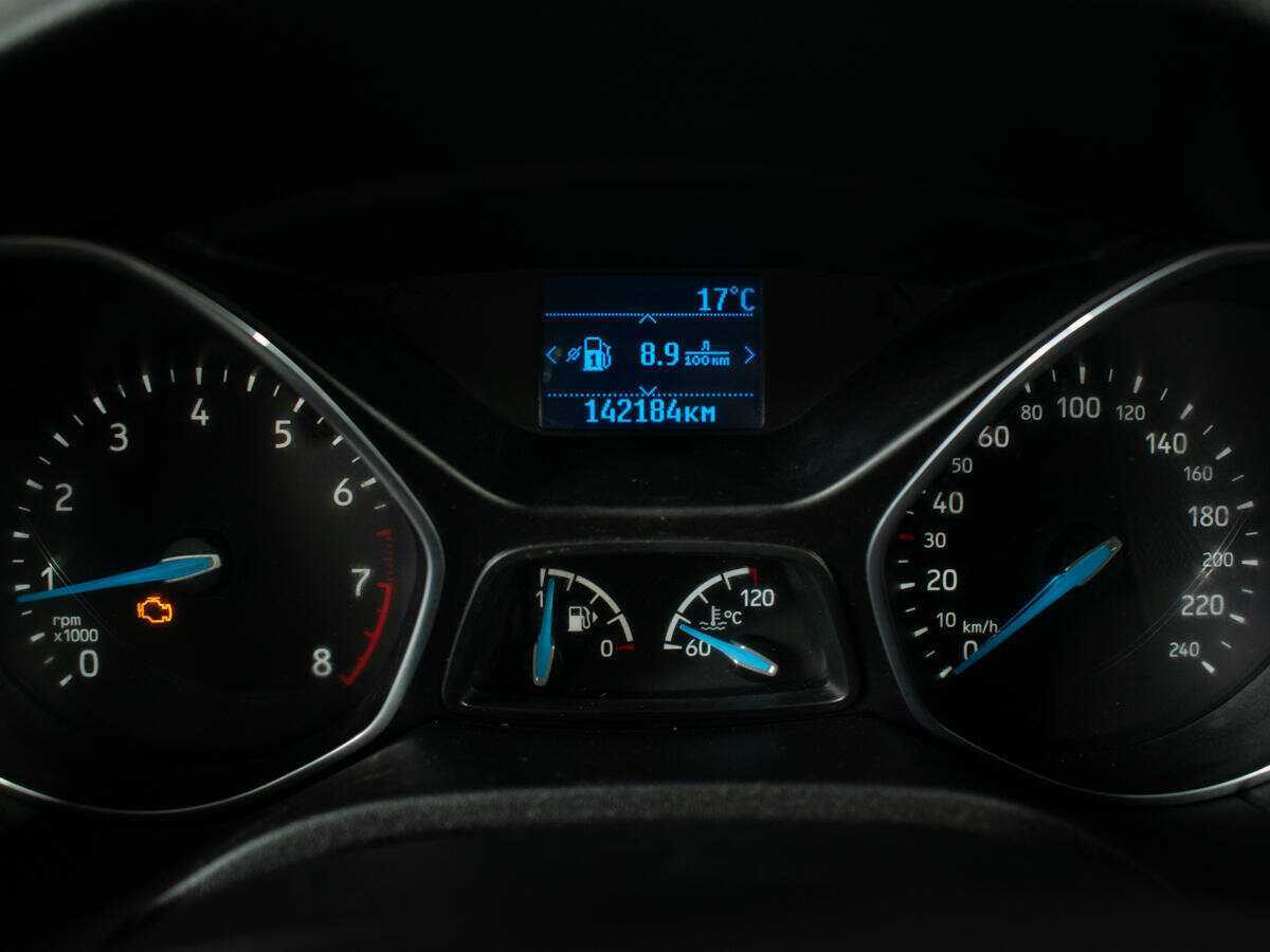 Форд Фокус б/у, 2017, Механическая. Фото: #10