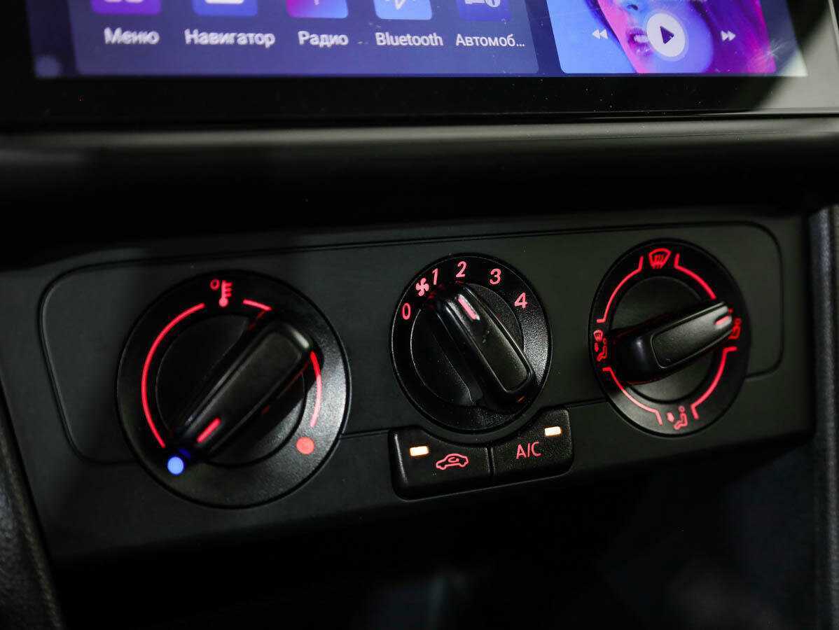 Фольксваген Поло б/у, 2017, Механическая. Фото: #13