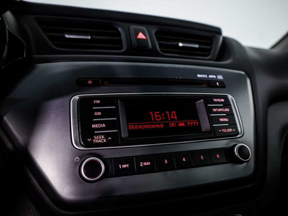 Киа Рио б/у, 2015, Механическая. Фото: #12