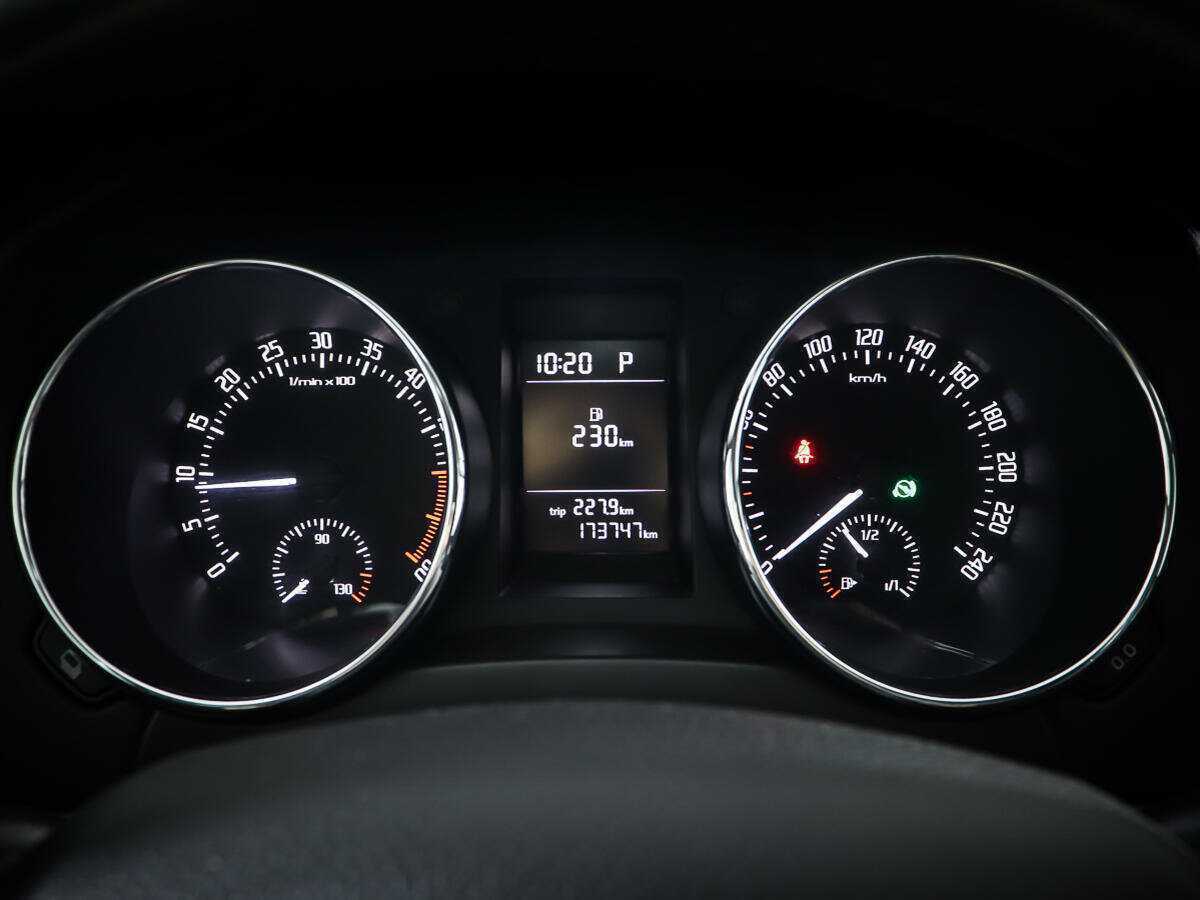 Шкода Йети б/у, 2014, Роботизированная. Фото: #13