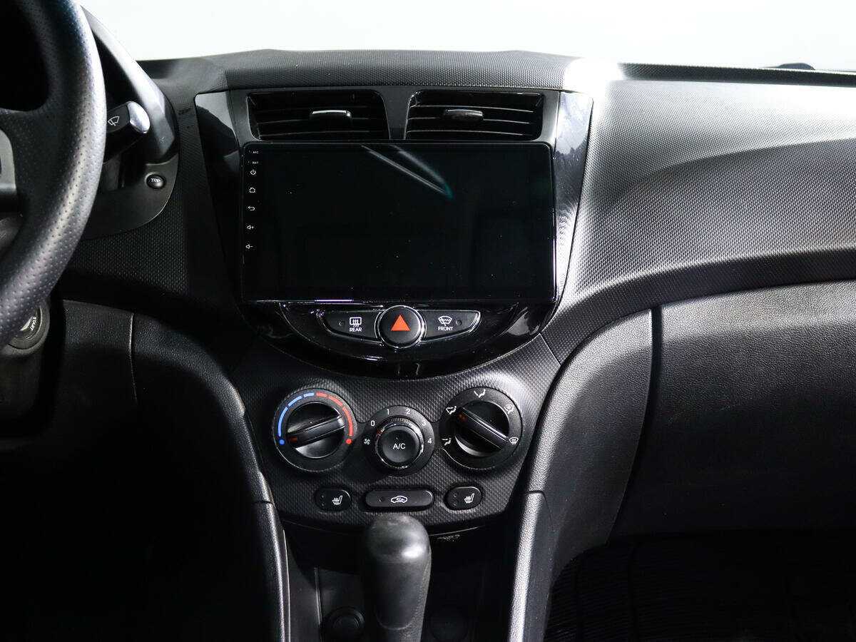 Хендай Солярис б/у, 2012, Автоматическая. Фото: #12